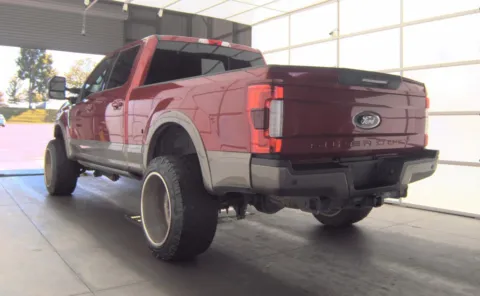 More photos of 2019 Ford Super Duty F-250 SRW King Ranch at Auto Boutique Ohio, OH