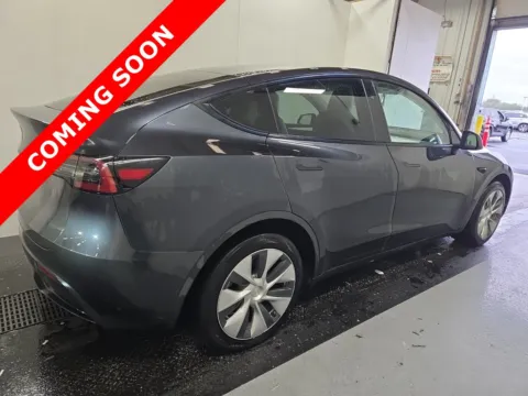 More photos of 2024 Tesla Model Y Long Range at Auto Boutique Ohio, OH