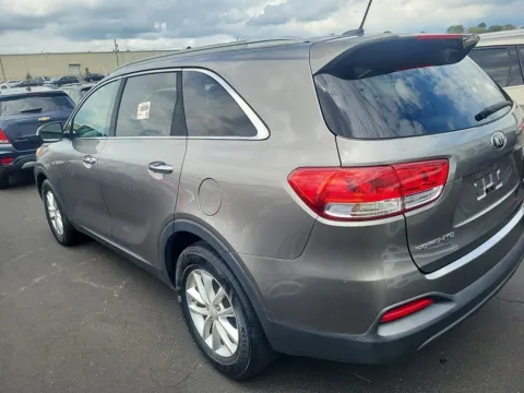 Another view of 2016 Kia Sorento LX for sale in Columbus, OH at Auto Boutique Ohio