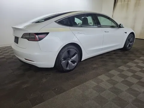 More photos of 2019 Tesla Model 3 Standard Range Plus at Auto Boutique Ohio, OH