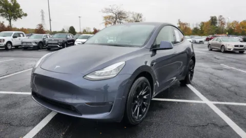 More photos of 2023 Tesla Model Y Long Range at Auto Boutique Ohio, OH