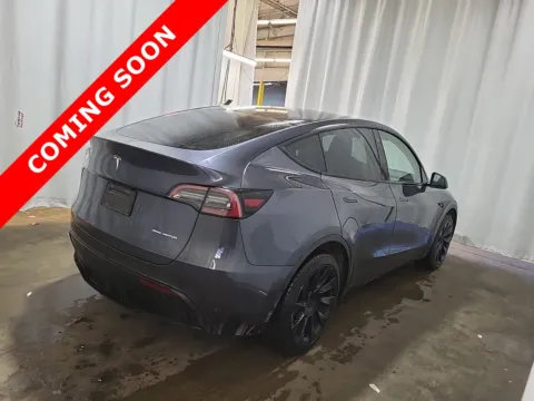 More photos of 2023 Tesla Model Y Long Range at Auto Boutique Ohio, OH