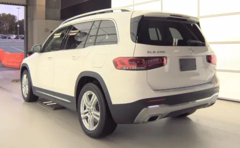 More photos of 2020 Mercedes-Benz GLB 250 at Auto Boutique Ohio, OH