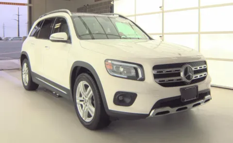 Another view of 2020 Mercedes-Benz GLB 250 for sale in Columbus, OH at Auto Boutique Ohio