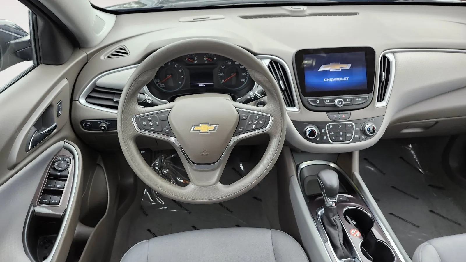 2025 Chevrolet Malibu 1LT - Photo 19