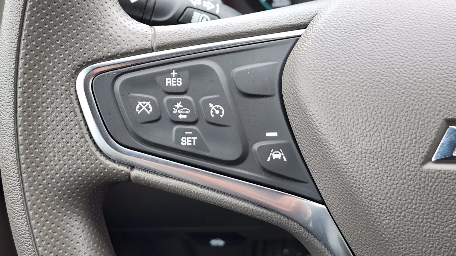 2025 Chevrolet Malibu 1LT - Photo 32
