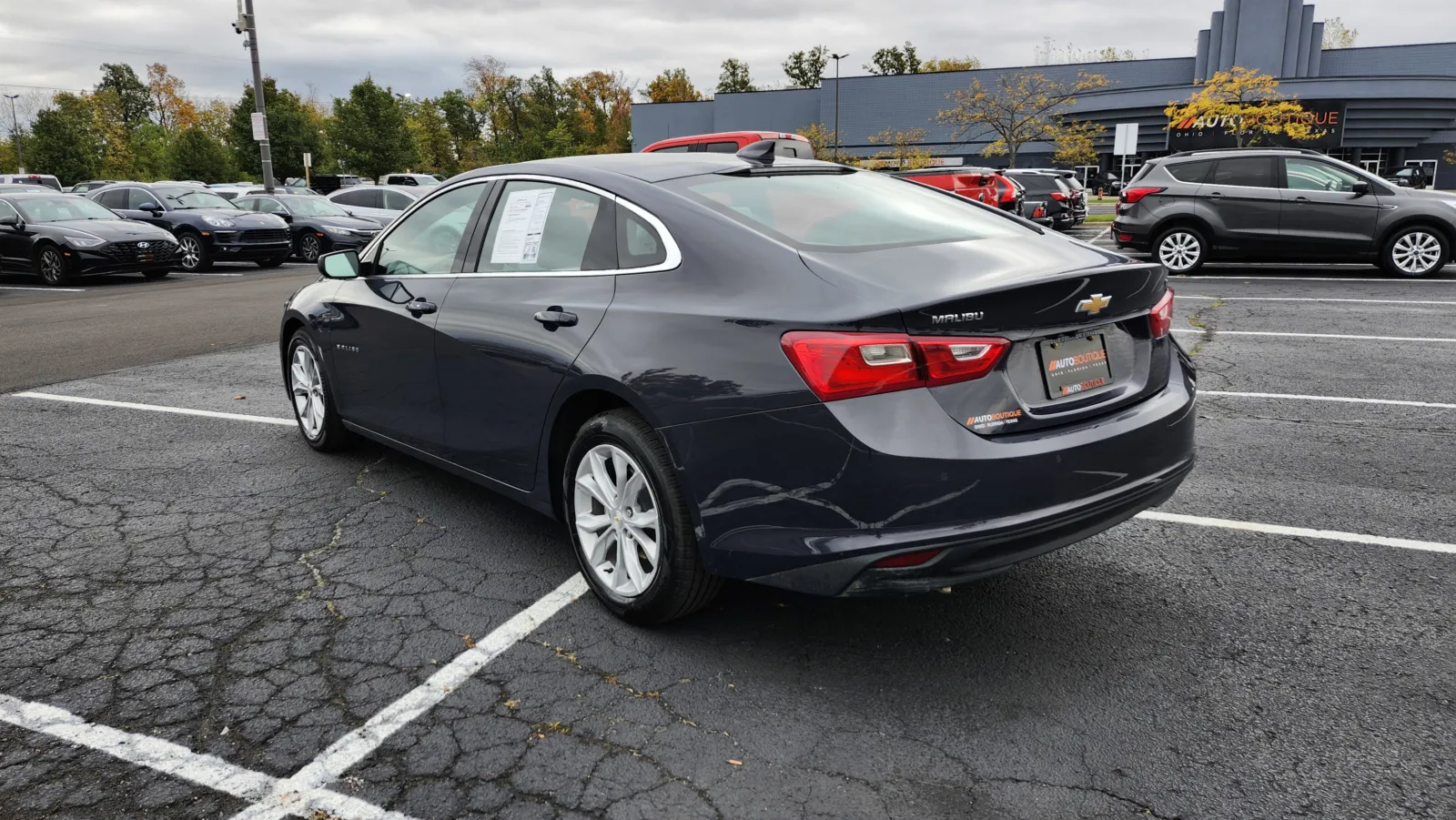 2025 Chevrolet Malibu 1LT - Photo 9