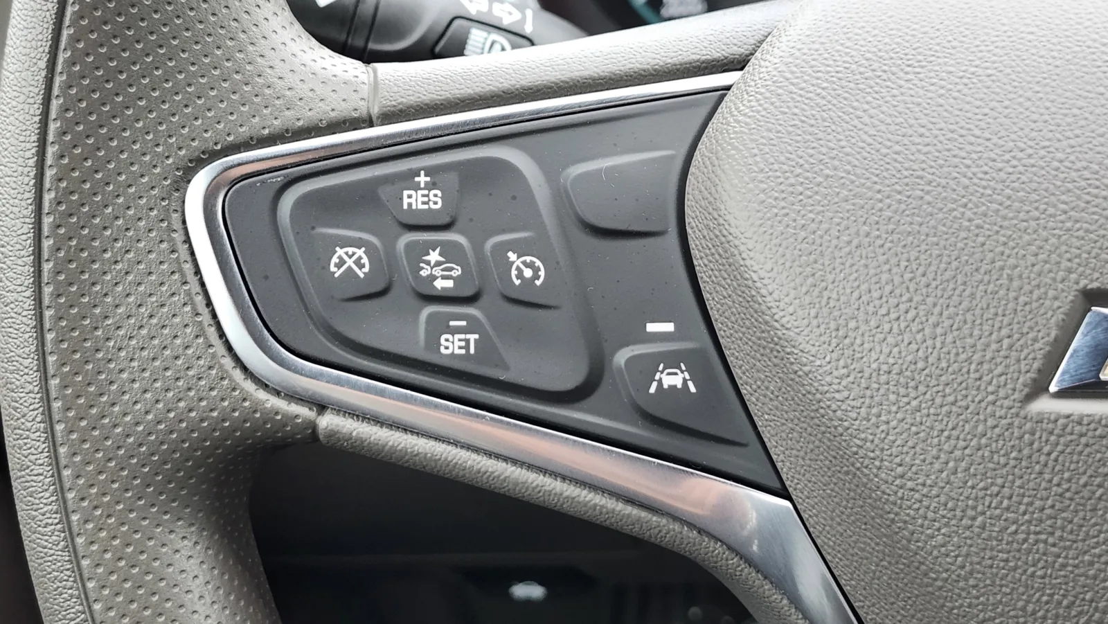 2025 Chevrolet Malibu 1LT - Photo 32