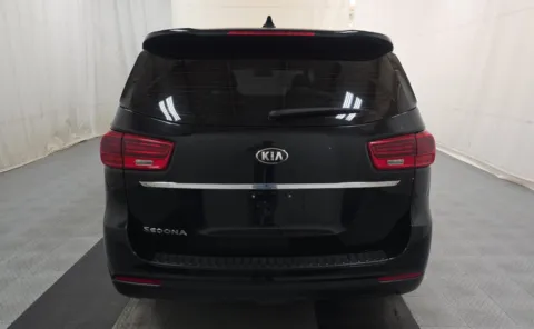 More photos of 2020 Kia Sedona L at Auto Boutique Ohio, OH