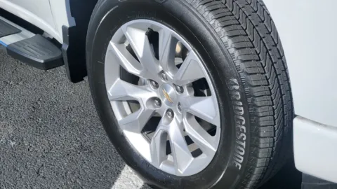 More photos of 2025 Chevrolet Silverado 1500 Custom at Auto Boutique Ohio, OH