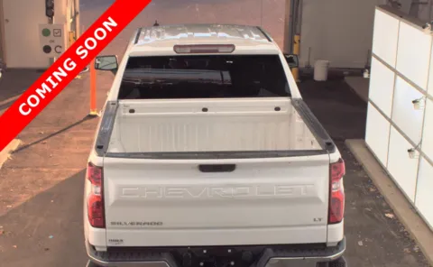 More photos of 2021 Chevrolet Silverado 1500 LT at Auto Boutique Ohio, OH