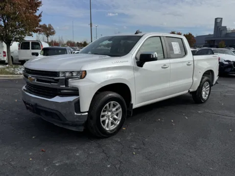 Another view of 2021 Chevrolet Silverado 1500 LT for sale in Columbus, OH at Auto Boutique Ohio