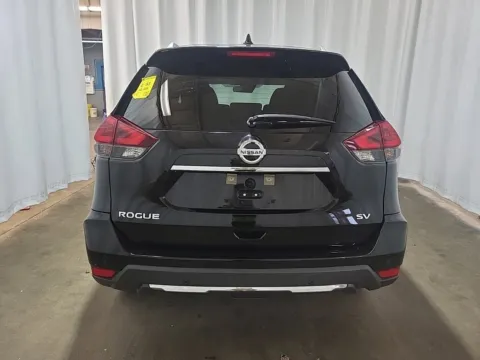 More photos of 2019 Nissan Rogue SV at Auto Boutique Ohio, OH