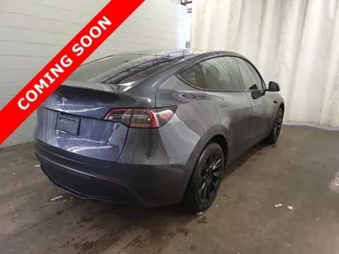 More photos of 2023 Tesla Model Y at Auto Boutique Ohio, OH