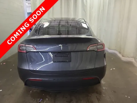 More photos of 2023 Tesla Model Y at Auto Boutique Ohio, OH