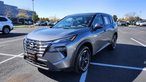 More photos of 2024 Nissan Rogue SV at Auto Boutique Ohio, OH