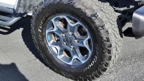 More photos of 2023 Jeep Wrangler 4xe Rubicon at Auto Boutique Ohio, OH