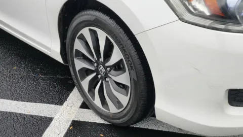 More photos of 2015 Honda Accord Hybrid EX-L at Auto Boutique Ohio, OH