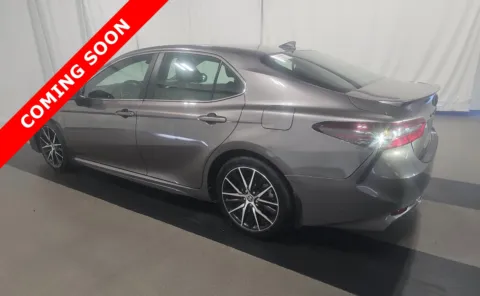 More photos of 2024 Toyota Camry SE at Auto Boutique Ohio, OH