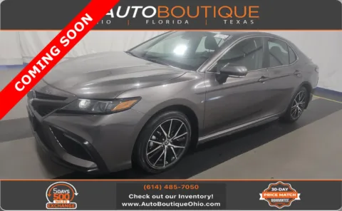 Gray 2024 Toyota Camry SE for sale in Columbus, OH