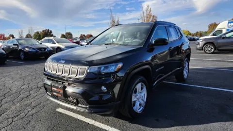 More photos of 2022 Jeep Compass Latitude at Auto Boutique Ohio, OH