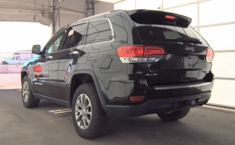 More photos of 2016 Jeep Grand Cherokee Limited at Auto Boutique Ohio, OH