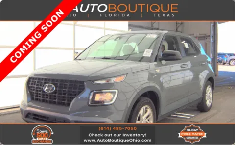 Gray 2021 Hyundai Venue SE for sale in Columbus, OH