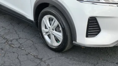 More photos of 2023 Nissan Kicks S at Auto Boutique Ohio, OH