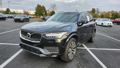 More photos of 2021 Volvo XC90 Momentum at Auto Boutique Ohio, OH