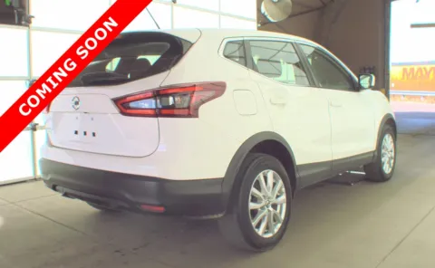 More photos of 2021 Nissan Rogue Sport S at Auto Boutique Ohio, OH