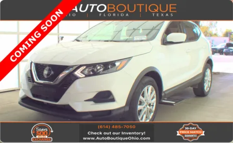 White 2021 Nissan Rogue Sport S for sale in Columbus, OH