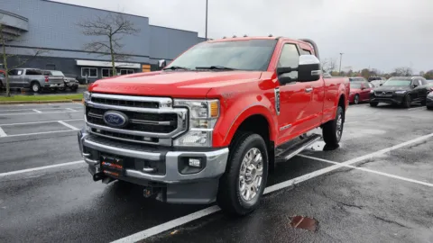 More photos of 2022 Ford Super Duty F-350 SRW LARIAT at Auto Boutique Ohio, OH