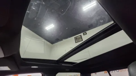 More photos of 2022 Ford F-150 Platinum at Auto Boutique Ohio, OH