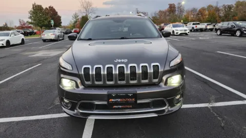Another view of 2018 Jeep Cherokee Overland for sale in Columbus, OH at Auto Boutique Ohio