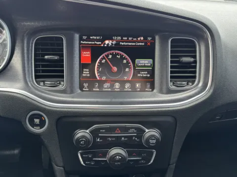 More photos of 2016 Dodge Charger Road/Track at Auto Boutique Ohio, OH