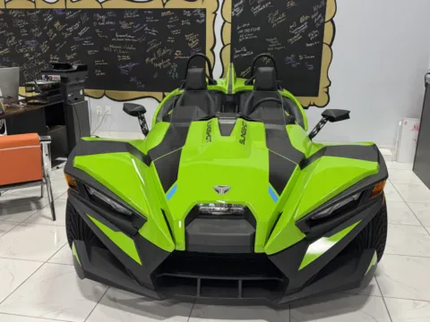 Photos of 2025 POLARIS SLINGSHOT SL for sale in Columbus, OH at Auto Boutique Ohio
