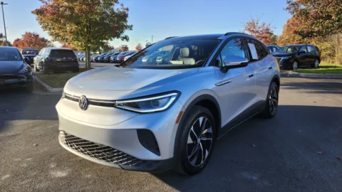 More photos of 2022 Volkswagen ID.4 Pro S at Auto Boutique Ohio, OH