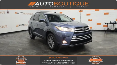 Blue 2018 Toyota Highlander XLE for sale in Columbus, OH
