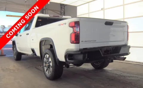 More photos of 2024 Chevrolet Silverado 2500HD Custom at Auto Boutique Ohio, OH