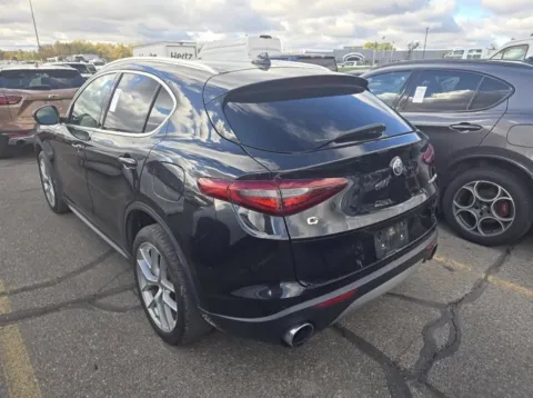 More photos of 2018 Alfa Romeo Stelvio at Auto Boutique Ohio, OH