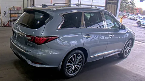 More photos of 2019 INFINITI QX60 LUXE at Auto Boutique Ohio, OH