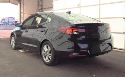 More photos of 2020 Hyundai Elantra SEL at Auto Boutique Ohio, OH