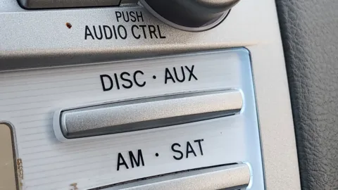 More photos of 2011 Toyota Camry LE at Auto Boutique Ohio, OH