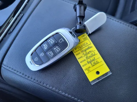 Photos of 2022 Hyundai Tucson Hybrid Limited for sale in Terre Haute, IN at Dorsett Nissan