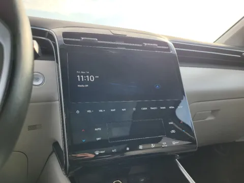 More photos of 2024 Hyundai Tucson Limited at Dorsett Nissan, IN