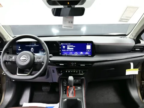 Photos of 2026 Nissan Kicks SR for sale in Terre Haute, IN at Dorsett Nissan