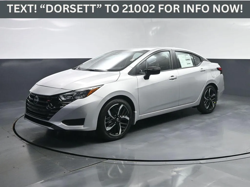 2025 Nissan Versa SR