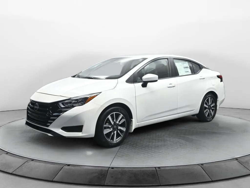 2025 Nissan Versa Sedan SV