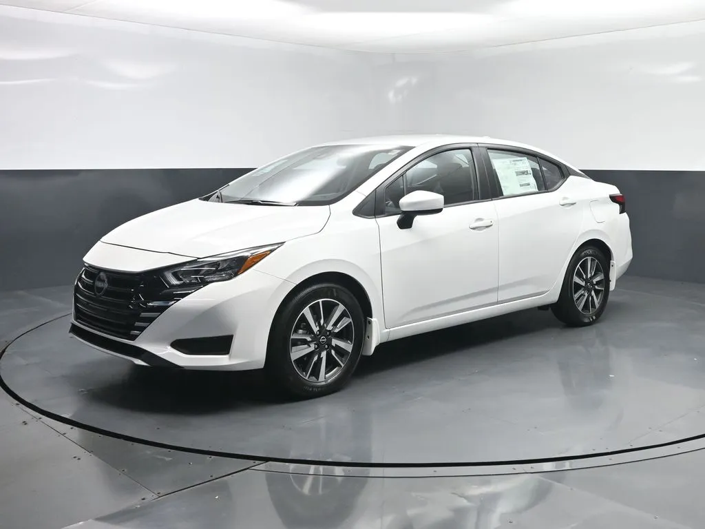 White 2025 Nissan Versa SV for sale in Terre Haute, IN