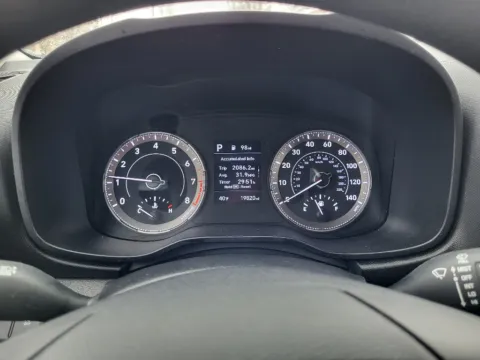 More photos of 2022 Hyundai Venue SE at Dorsett Nissan, IN